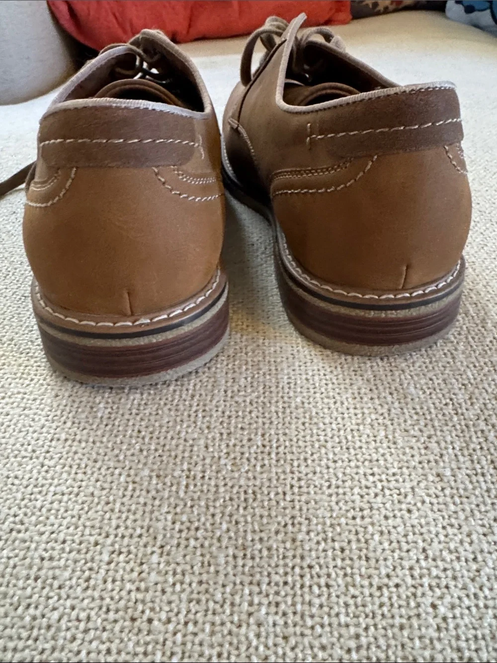 Dockers.  Men's Brown Leather Lace-Up Casual Shoe 9.5